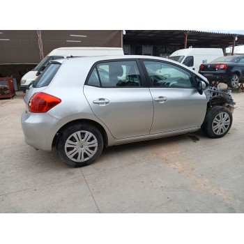 toyota auris (_e15_) del año 2007