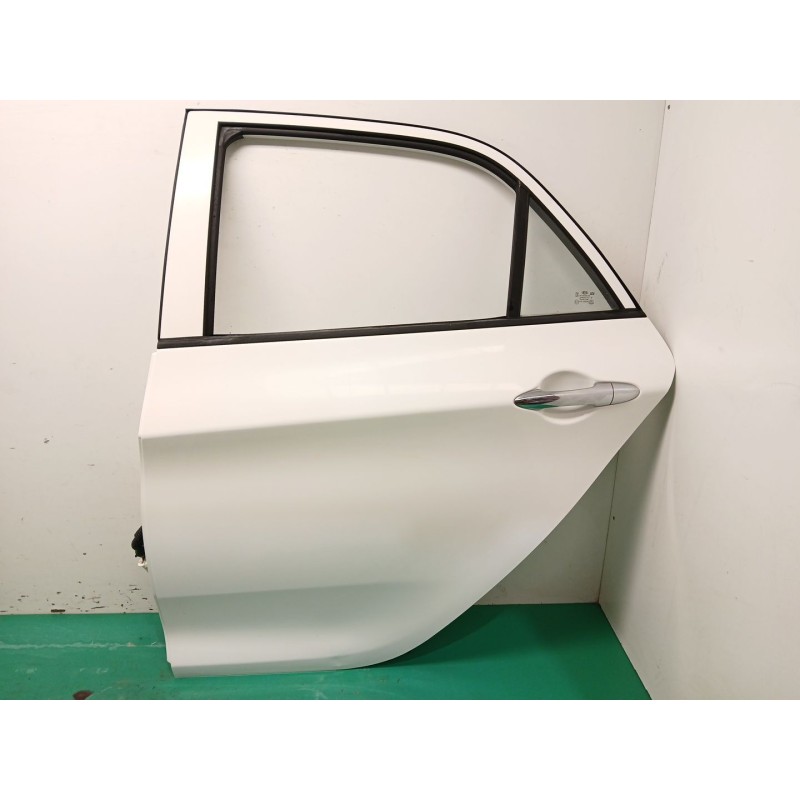 Recambio de puerta trasera izquierda para kia picanto ii (ta) 1.0 referencia OEM IAM 770031Y030  