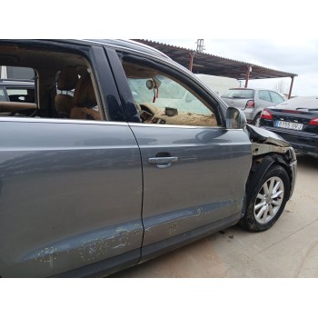 Recambio de puerta delantera derecha para audi q3 (8ub, 8ug) 2.0 tdi referencia OEM IAM 8U0831052B  