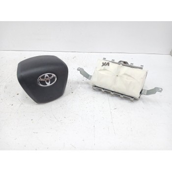 Recambio de salpicadero para toyota verso (_r2_) 2.0 d-4d (aur20_) referencia OEM IAM 554000F011B0 451300F030B0 739700F030
