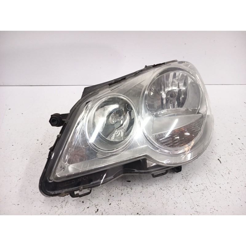 Recambio de faro izquierdo para volkswagen polo iv (9n_, 9a_) 1.4 tdi referencia OEM IAM 89311999 6Q1941007AT 