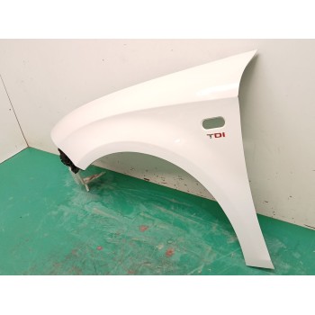 Recambio de aleta delantera izquierda para seat leon (1p1) 2.0 tdi 16v referencia OEM IAM 1P0821021A  