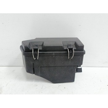 CAJA RELES / FUSIBLES 1645400782 