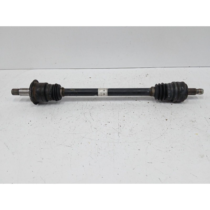 Recambio de transmision trasera derecha para mercedes-benz clase c coupé (c205) c 180 (205.340) referencia OEM IAM A2053508602  