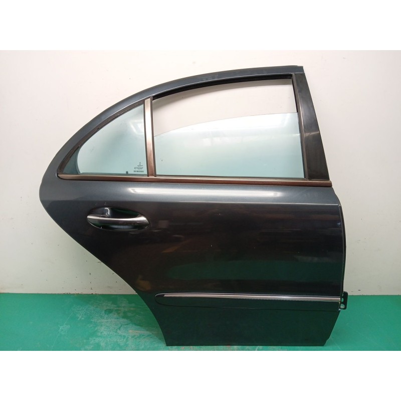 Recambio de puerta trasera derecha para mercedes-benz clase e (w211) e 270 cdi (211.016) referencia OEM IAM A2117300205  