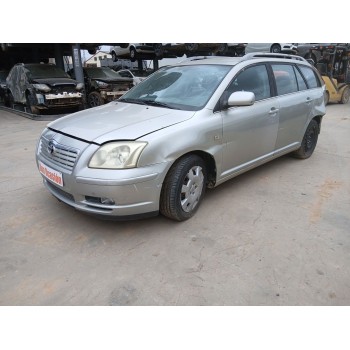 toyota avensis station wagon (_t25_) del año 2003