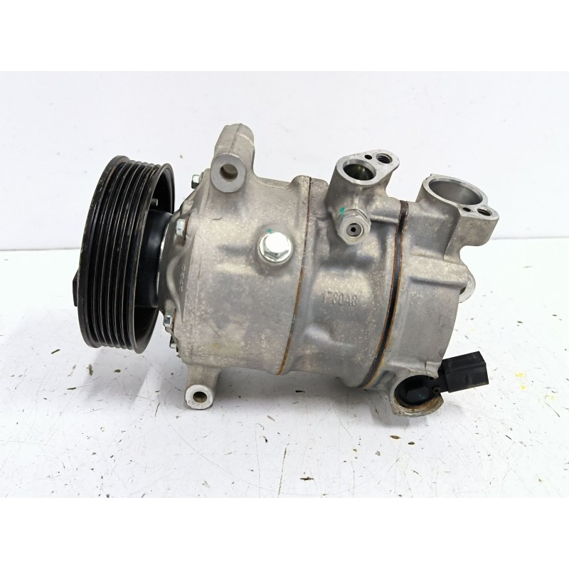 Recambio de compresor aire acondicionado para seat leon (1p1) 1.9 tdi referencia OEM IAM 23D2275A  