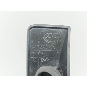 Recambio de molduras traseras para peugeot boxer kombi (rs3000)(333) 2.2 hdi fap cat referencia OEM IAM 1307272070  