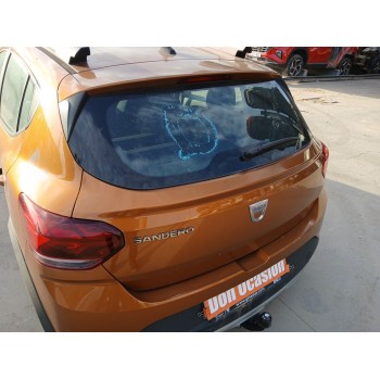 Recambio de porton trasero para dacia sandero iii 1.0 tce 90 referencia OEM IAM   