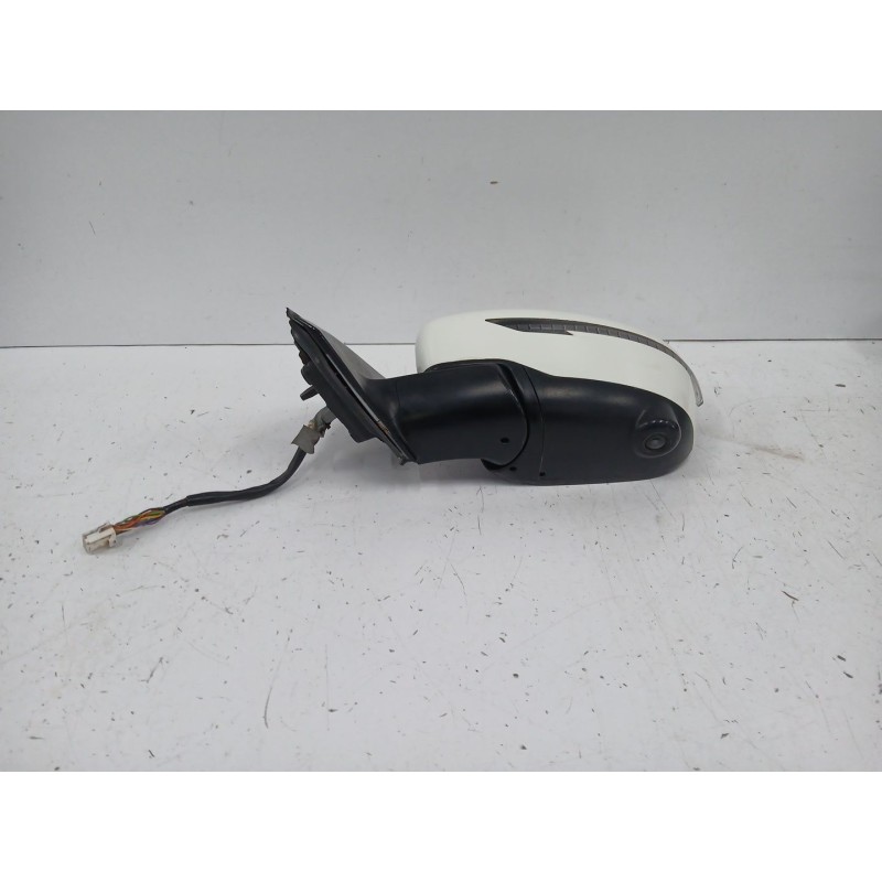 RETROVISOR IZQUIERDO