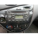 FORD FOCUS I SEDÁN (DFW)
