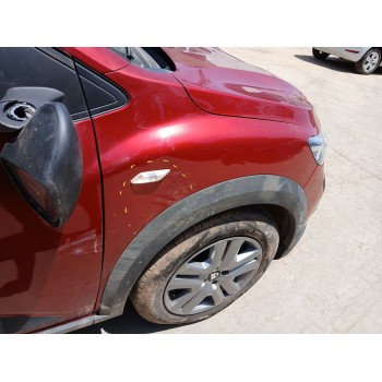 Recambio de aleta delantera derecha para dacia sandero iii 1.0 tce 90 referencia OEM IAM   