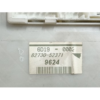 Recambio de caja reles / fusibles para toyota yaris (_p9_) 1.4 d-4d (nlp90_) referencia OEM IAM 8273052371  