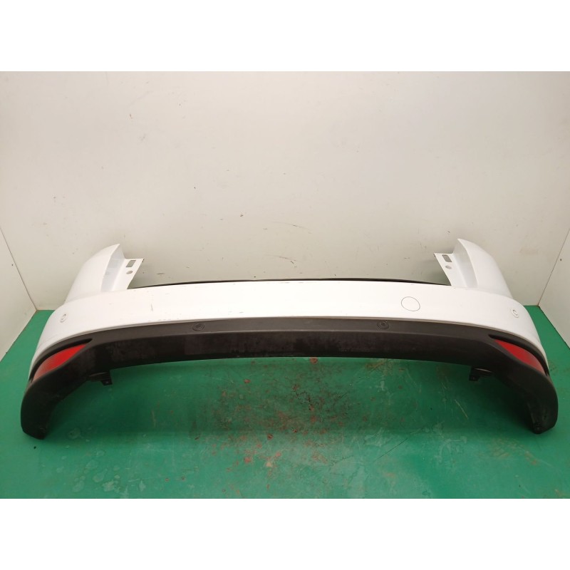 PARAGOLPES TRASERO 1698586