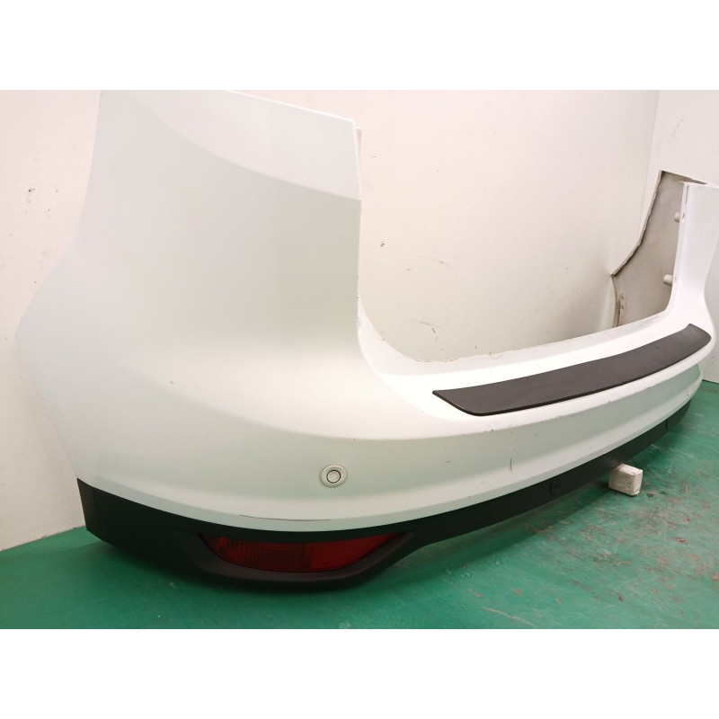 PARAGOLPES TRASERO 1698586