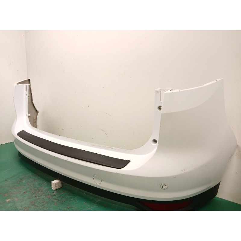 PARAGOLPES TRASERO 1698586