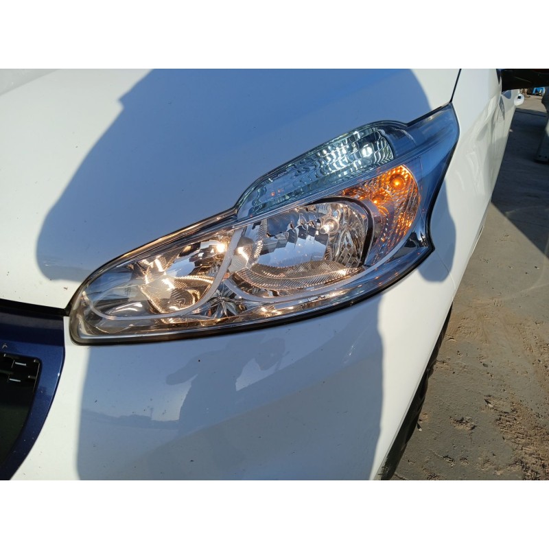 Recambio de faro izquierdo para peugeot 208 i (ca_, cc_) 1.0 referencia OEM IAM   