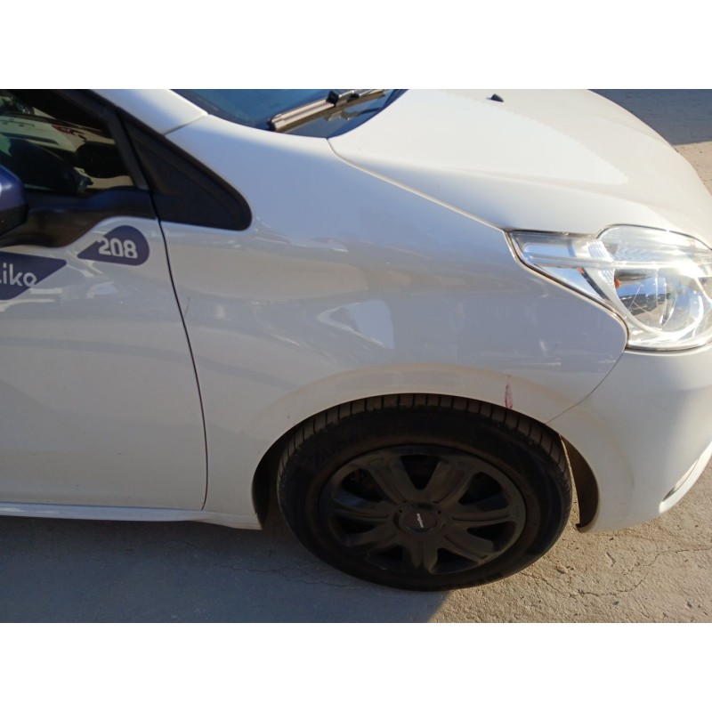 Recambio de aleta delantera derecha para peugeot 208 i (ca_, cc_) 1.0 referencia OEM IAM   