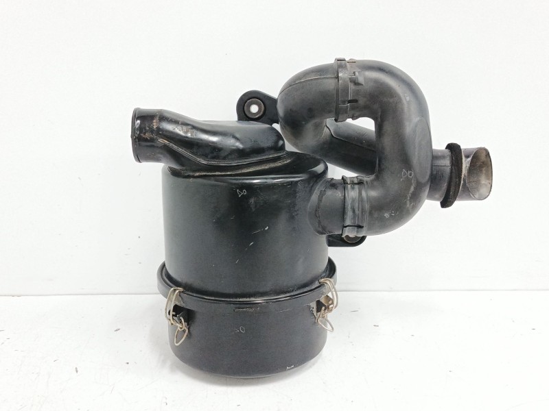 Recambio de filtro aire para mitsubishi montero sport i (k7_, k9_) 2.5 td (k94w) referencia OEM IAM MR386400  