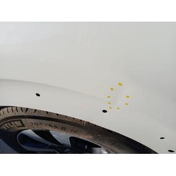 Recambio de aleta delantera izquierda para citroën c3 iii (sx) 1.2 thp 110 referencia OEM IAM   