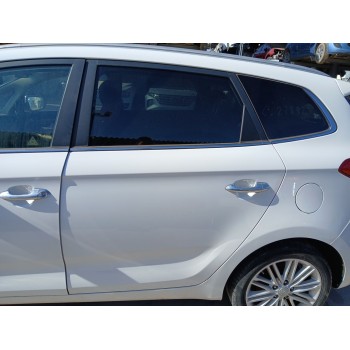 Recambio de puerta trasera izquierda para kia carens iv 1.6 gdi referencia OEM IAM   