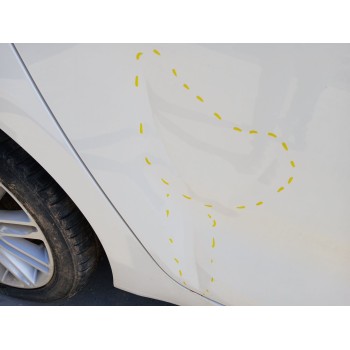Recambio de puerta trasera derecha para kia carens iv 1.6 gdi referencia OEM IAM   