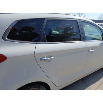 Recambio de puerta trasera derecha para kia carens iv 1.6 gdi referencia OEM IAM   