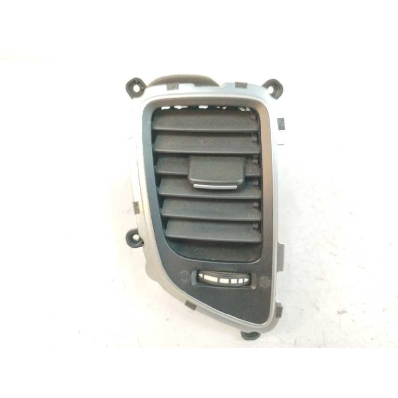Recambio de rejilla aireadora para kia carens iv 1.7 crdi referencia OEM IAM 97410A4000 CENTRAL IZQUIERDA 