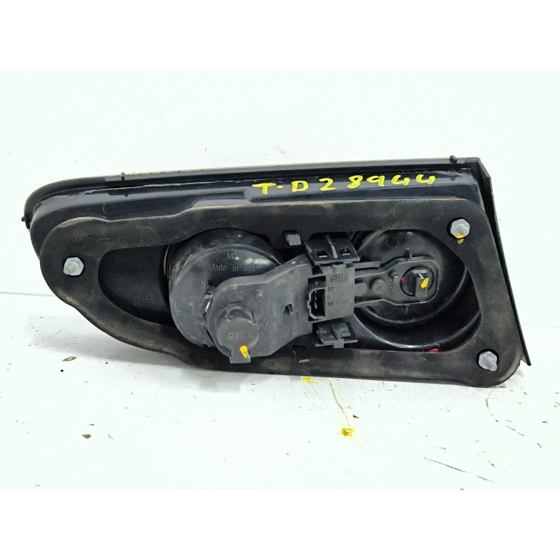 PILOTO TRASERO DERECHO INTERIOR 6L5945094