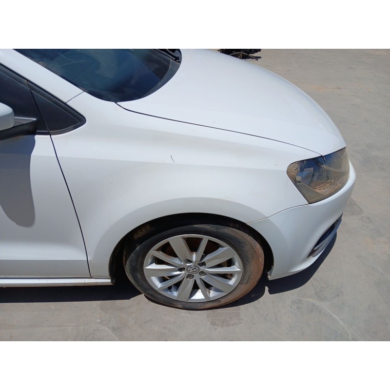 Recambio de aleta delantera derecha para volkswagen polo v (6r1, 6c1) 1.2 tsi 16v referencia OEM IAM   