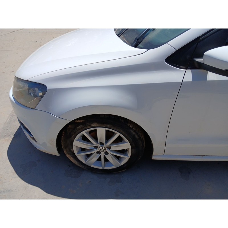 Recambio de aleta delantera izquierda para volkswagen polo v (6r1, 6c1) 1.2 tsi 16v referencia OEM IAM   