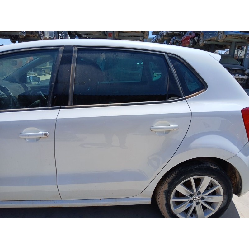 Recambio de puerta trasera izquierda para volkswagen polo v (6r1, 6c1) 1.2 tsi 16v referencia OEM IAM   