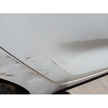 Recambio de puerta trasera derecha para kia carens iv 1.6 gdi referencia OEM IAM   