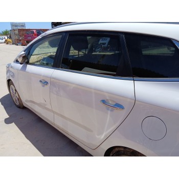 Recambio de puerta trasera izquierda para kia carens iv 1.6 gdi referencia OEM IAM   