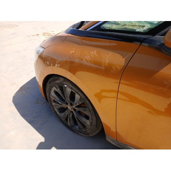 Recambio de aleta delantera izquierda para renault scénic iv (j9_) 1.3 tce 140 referencia OEM IAM   