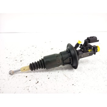Recambio de bomba embrague para peugeot rifter 1.5 bluehdi 100 referencia OEM IAM 9829937180  