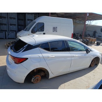 opel astra k (b16) del año 2017