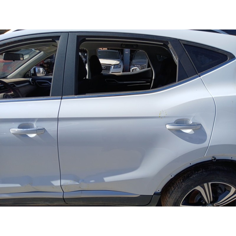 Recambio de puerta trasera izquierda para mg zs suv (azs1) 1.5 vti referencia OEM IAM   