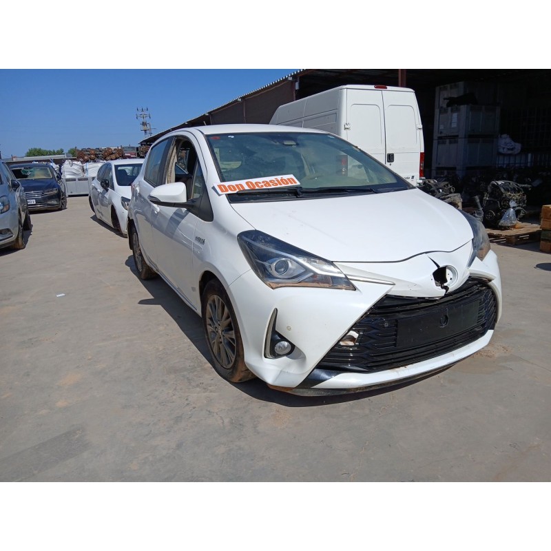 TOYOTA YARIS (_P13_)