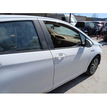 Recambio de puerta delantera derecha para toyota yaris (_p13_) 1.5 hybrid (nhp130_) referencia OEM IAM   