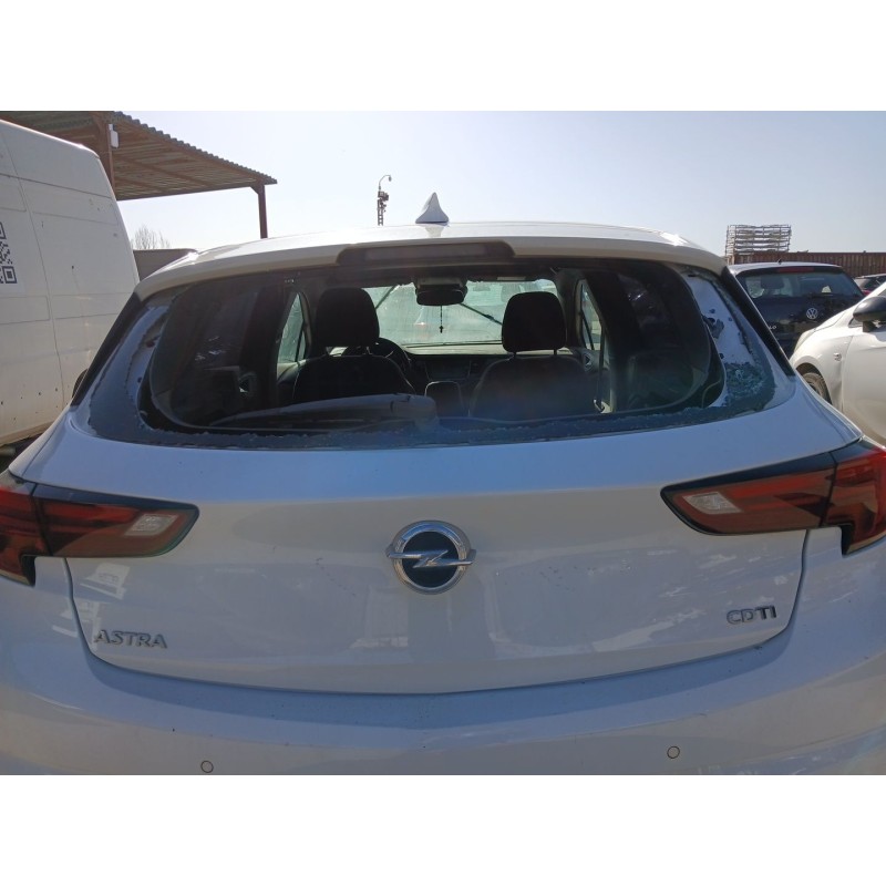 Recambio de porton trasero para opel astra k (b16) 1.6 cdti (68) referencia OEM IAM 39037559  