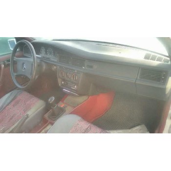 mercedes-benz 190 (w201) del año 1989
