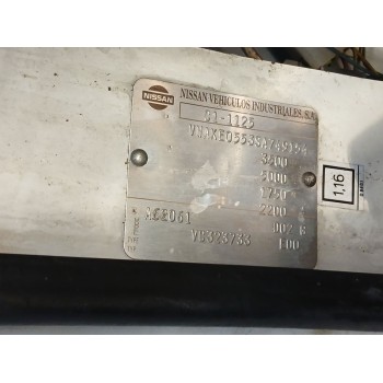 nissan trade caja/chasis del año 1995