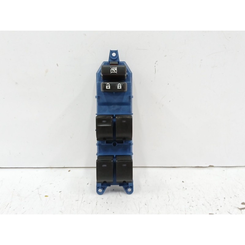 Recambio de mando elevalunas delantero izquierdo para toyota verso (_r2_) 2.0 d-4d (aur20_) referencia OEM IAM 8404005020  