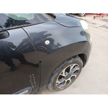 Recambio de aleta delantera derecha para fiat 500l (351_, 352_) 1.4 (199lyb1b) referencia OEM IAM   