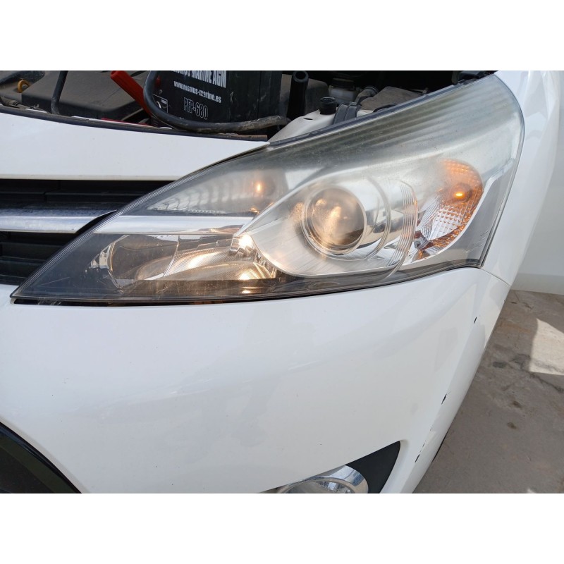 Recambio de faro izquierdo para toyota verso (_r2_) 1.6 (zgr20_) referencia OEM IAM   