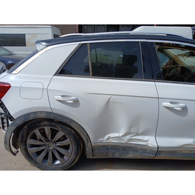 Recambio de puerta trasera derecha para volkswagen t-roc (a11, d11) 1.5 tsi referencia OEM IAM   