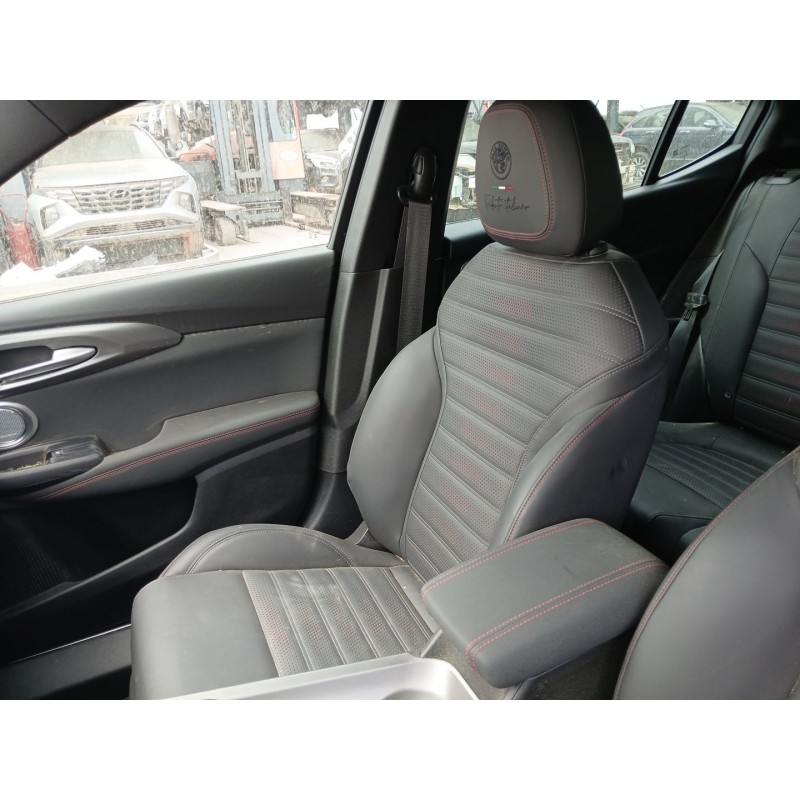 ASIENTO DELANTERO DERECHO 52169179