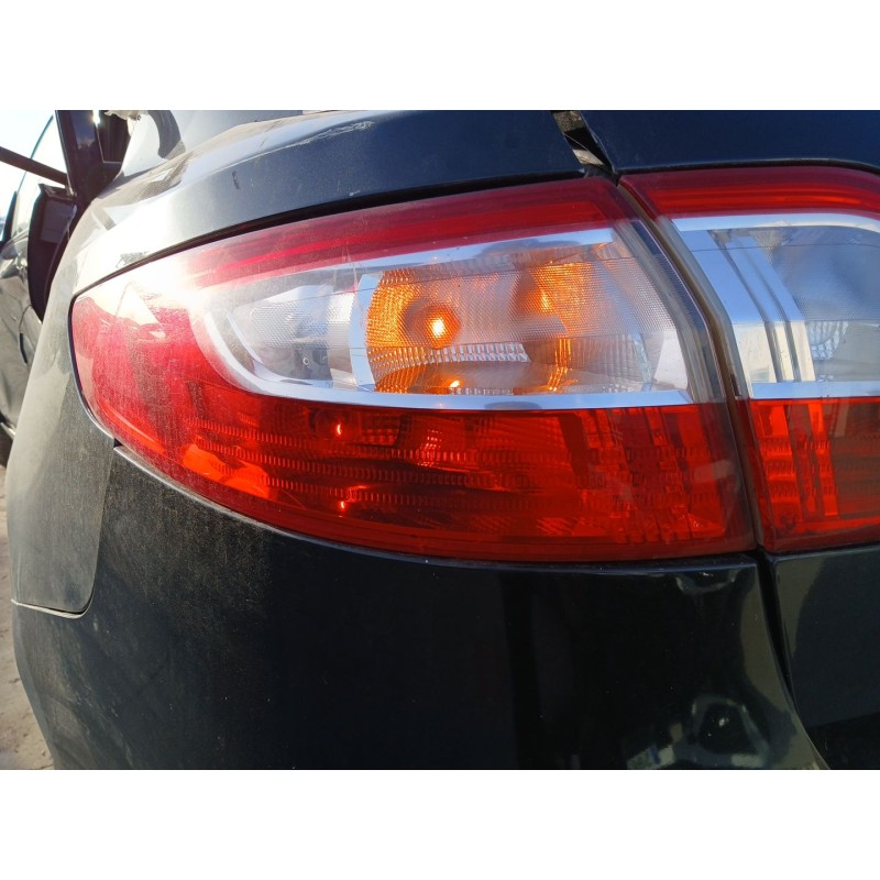 Recambio de piloto trasero izquierdo para renault fluence (l3_) 1.5 dci (l30b) referencia OEM IAM   