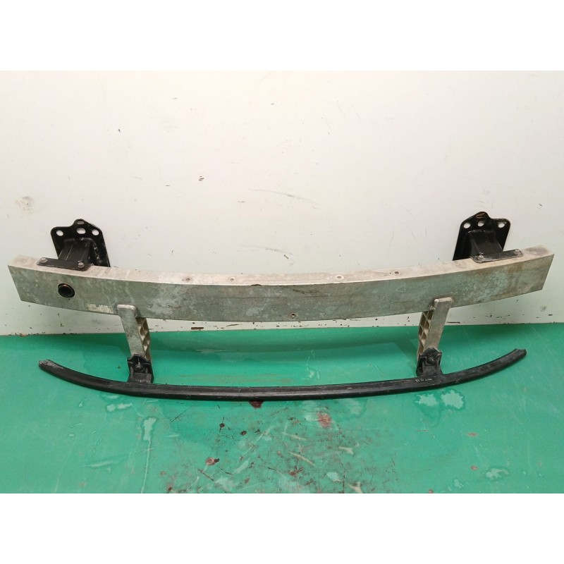 REFUERZO PARAGOLPES DELANTERO 64900G5000